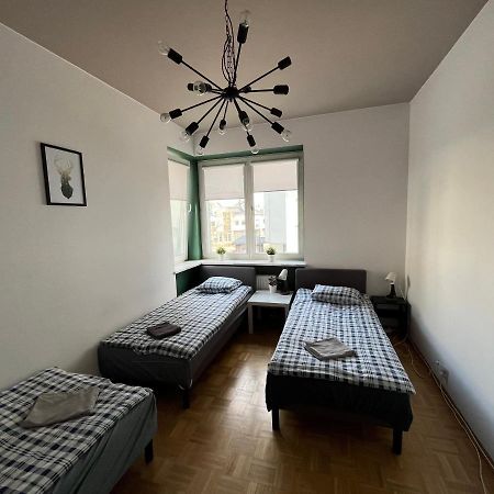 A Pousada Pokoje Nowoursynowska Varsóvia Exterior foto